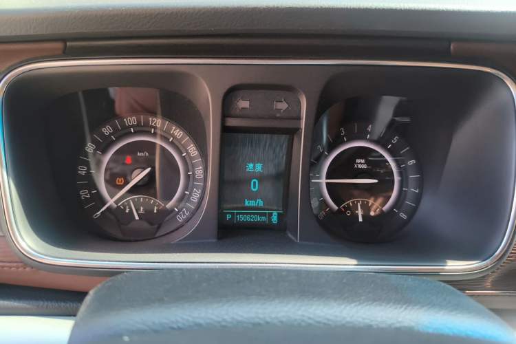 Used Buick GL8 2017 25S Comfort Version China V Standard Instrument Cluster