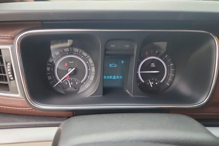 Used Buick GL8 2017 25S Comfort Version China V Standard Instrument Cluster