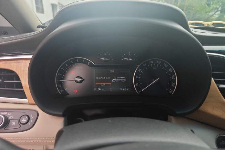 Used Buick GL8 2017 ES 28T Comfort Model China V Standard Instrument Cluster