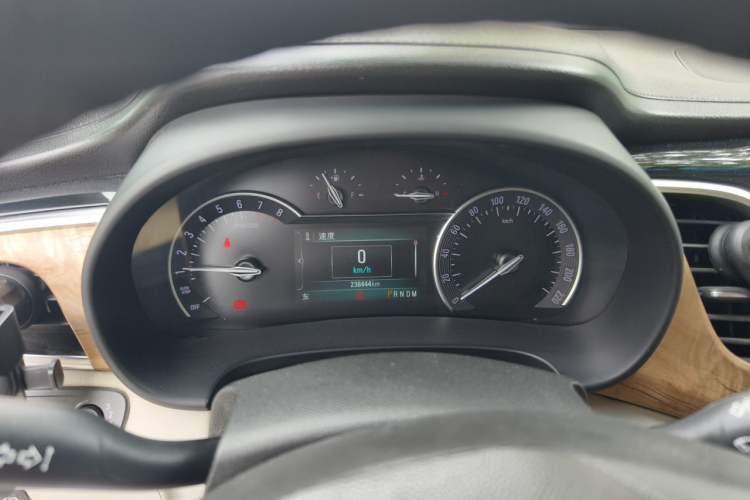 Used Buick GL8 2017 ES 28T Comfort Model China V Standard Instrument Cluster