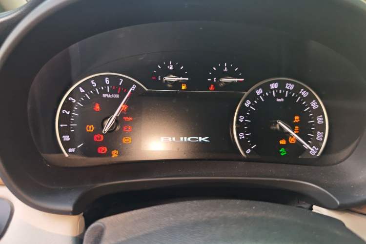 Used Buick GL8 2017 ES 28T Comfort Model China V Standard Instrument Cluster