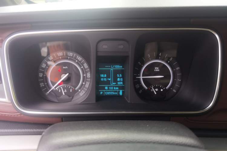 Used Buick GL8 2017 25S Prestige Version China V Standard Instrument Cluster