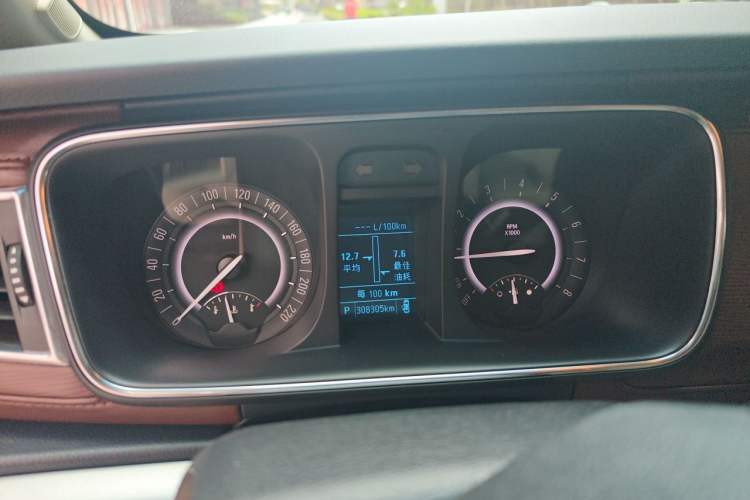 Used Buick GL8 2017 25S Luxury Version China V Standard Instrument Cluster