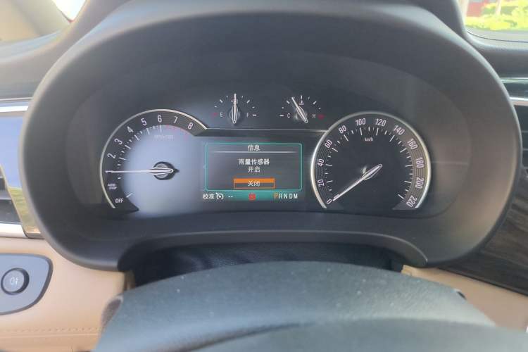 Used Buick GL8 2017 ES 28T Luxury Model China V Standard Instrument Cluster