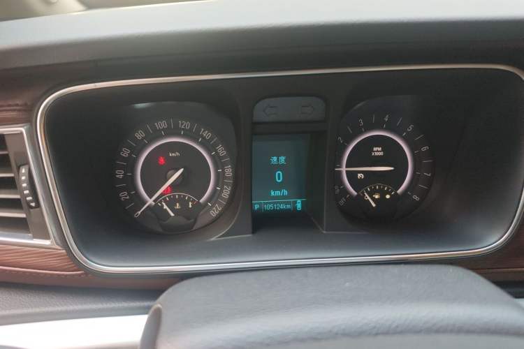 Used Buick GL8 2017 25S Luxury Version China V Standard Instrument Cluster