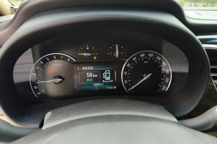 Used Buick GL8 2017 ES 28T Luxury Model China V Standard Instrument Cluster