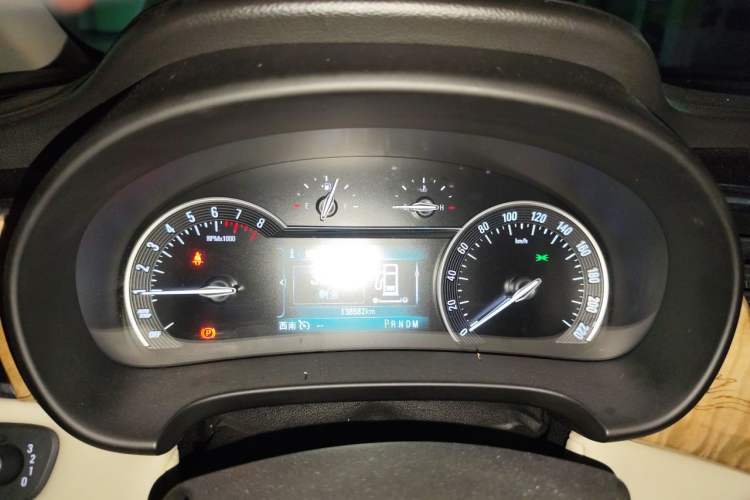 Used Buick GL8 2017 ES 28T Comfort Model China V Standard Instrument Cluster
