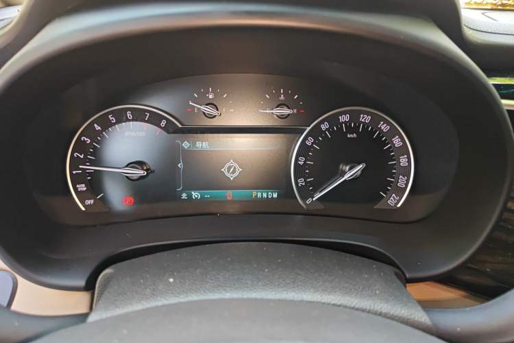 Used Buick GL8 2017 ES 28T Luxury Model China V Standard Instrument Cluster