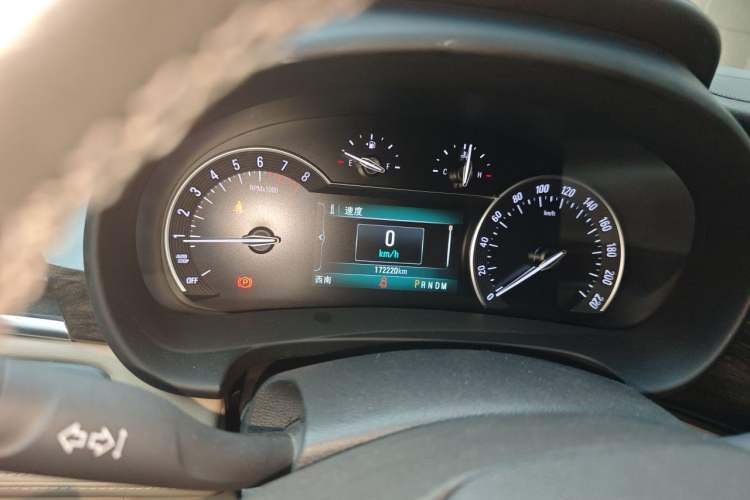 Used Buick GL8 2017 ES 28T Luxury Model China V Standard Instrument Cluster