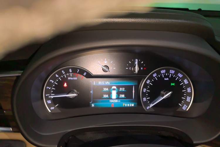 Used Buick GL8 2017 ES 28T Flagship Model China V Standard Instrument Cluster