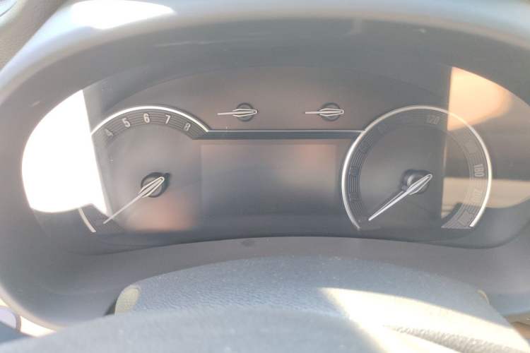 Used Buick GL8 2017 ES 28T Flagship Model China V Standard Instrument Cluster