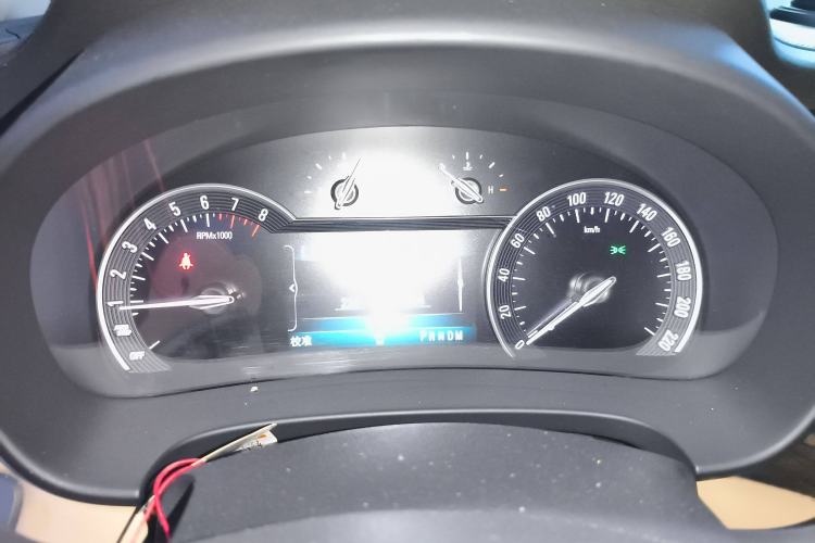 Used Buick GL8 2017 ES 28T Flagship Model China V Standard Instrument Cluster