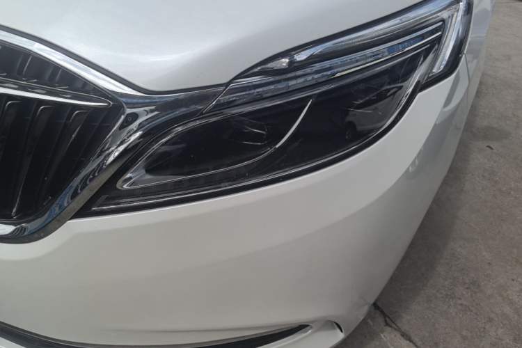 Used Buick GL8 2017 ES 28T Premium Version China V Standard Left Front Headlight