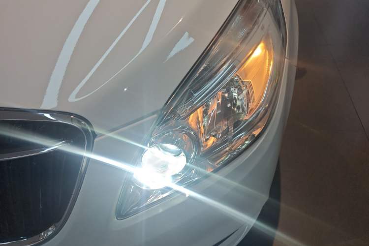 Used Buick GL8 2017 25S Prestige Version China V Standard Left Front Headlight