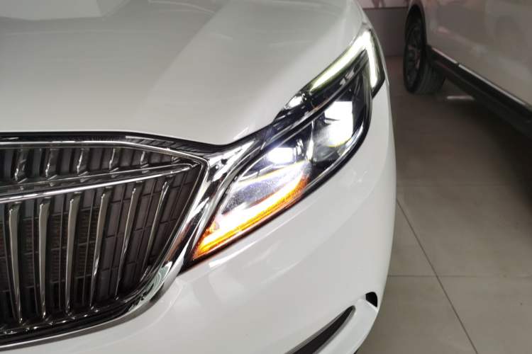 Used Buick GL8 2017 ES 28T Premium Version China V Standard Left Front Headlight