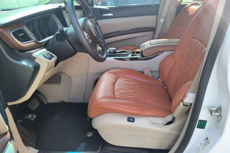 Used Buick GL8 2017 25S Comfort Version China V Standard Left Front Seat