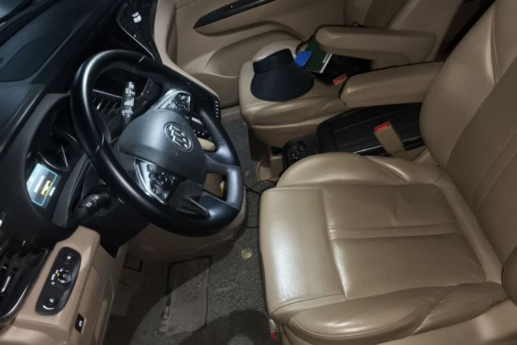 Used Buick GL8 2017 ES 28T Luxury Model China V Standard Left Front Seat