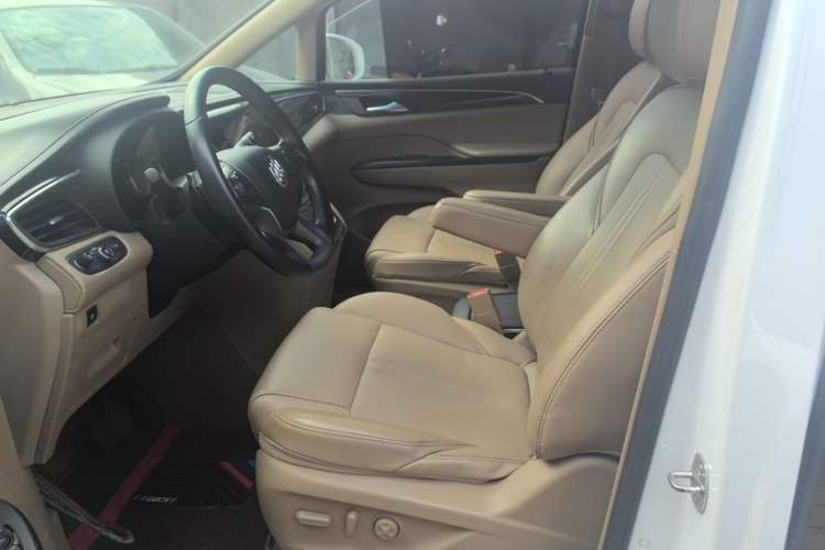 Used Buick GL8 2017 ES 28T Premium Version China V Standard Left Front Seat