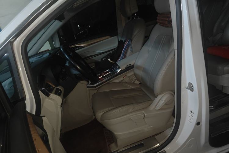 Used Buick GL8 2017 ES 28T Comfort Model China V Standard Left Front Seat