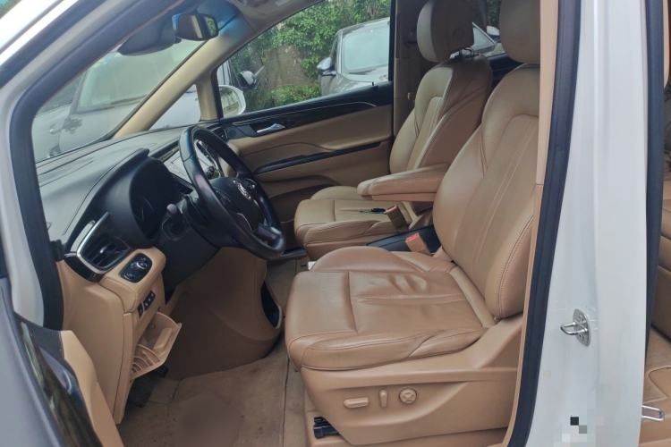 Used Buick GL8 2017 ES 28T Flagship Model China V Standard Left Front Seat