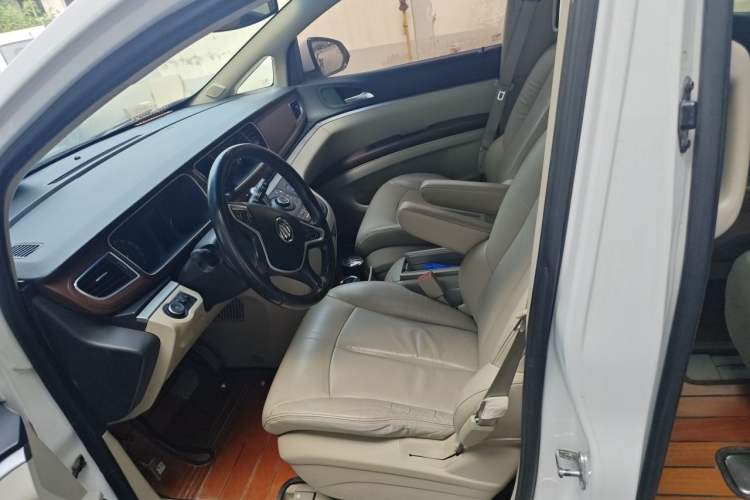 Used Buick GL8 2017 25S Luxury Version China V Standard Left Front Seat