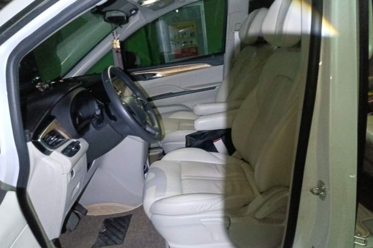 Used Buick GL8 2017 ES 28T Comfort Model China V Standard Left Front Seat