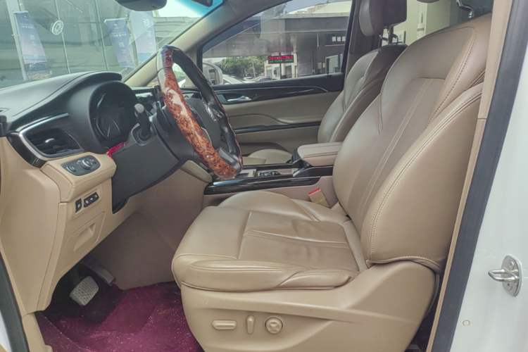 Used Buick GL8 2017 ES 28T Flagship Model China V Standard Left Front Seat