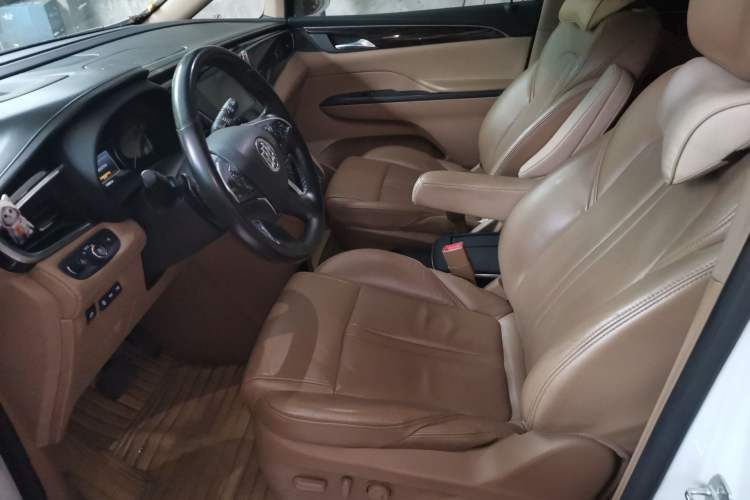Used Buick GL8 2017 ES 28T Flagship Model China V Standard Left Front Seat