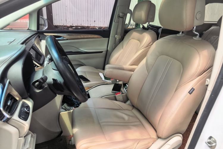 Used Buick GL8 2017 ES 28T Comfort Model China V Standard Left Front Seat