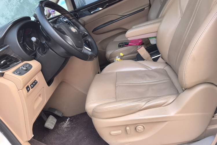 Used Buick GL8 2017 ES 28T Flagship Model China V Standard Left Front Seat