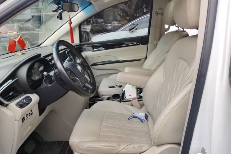 Used Buick GL8 2017 ES 28T Comfort Model China V Standard Left Front Seat