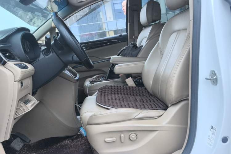 Used Buick GL8 2017 ES 28T Luxury Model China V Standard Left Front Seat