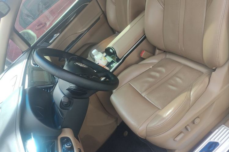 Used Buick GL8 2017 ES 28T Flagship Model China V Standard Left Front Seat