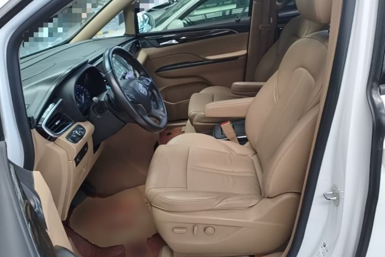 Used Buick GL8 2017 ES 28T Premium Version China V Standard Left Front Seat