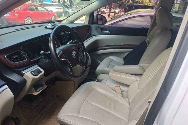 Used Buick GL8 2017 25S Luxury Version China V Standard Left Front Seat