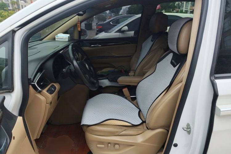 Used Buick GL8 2017 ES 28T Luxury Model China V Standard Left Front Seat