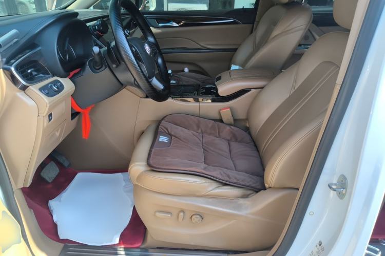Used Buick GL8 2017 ES 28T Luxury Model China V Standard Left Front Seat