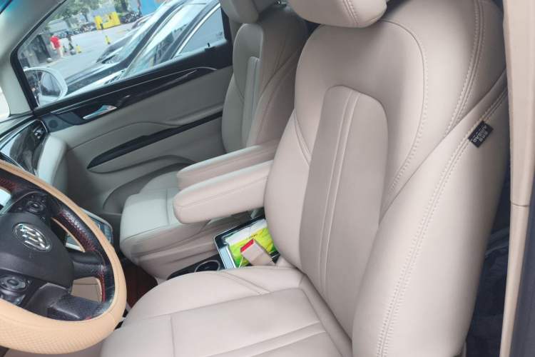 Used Buick GL8 2017 ES 28T Comfort Model China V Standard Left Front Seat