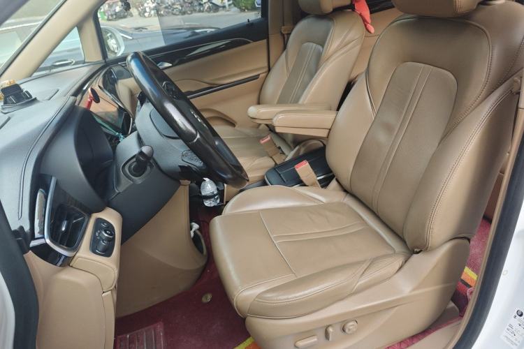 Used Buick GL8 2017 ES 28T Luxury Model China V Standard Left Front Seat