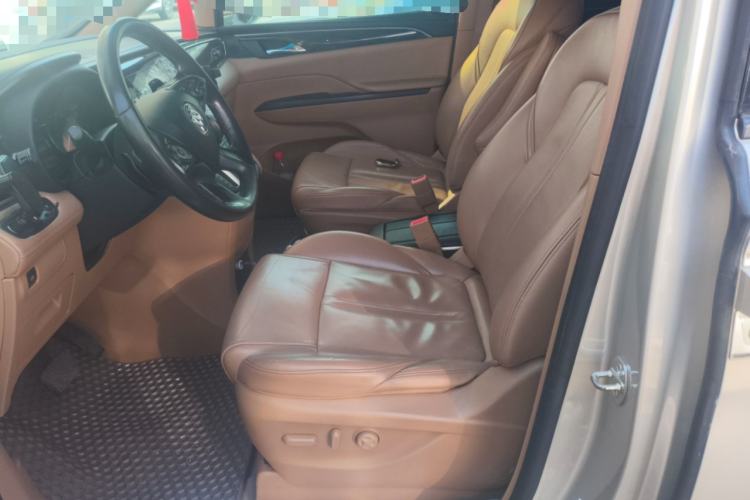 Used Buick GL8 2017 ES 28T Premium Version China V Standard Left Front Seat