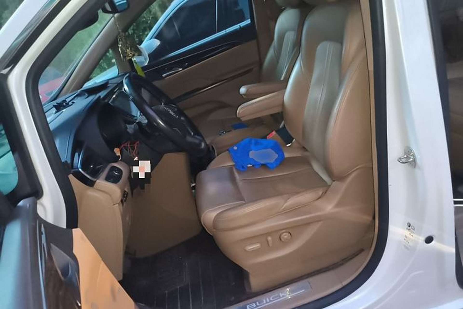 Used Buick GL8 2017 ES 28T Flagship Model China V Standard Left Front Seat