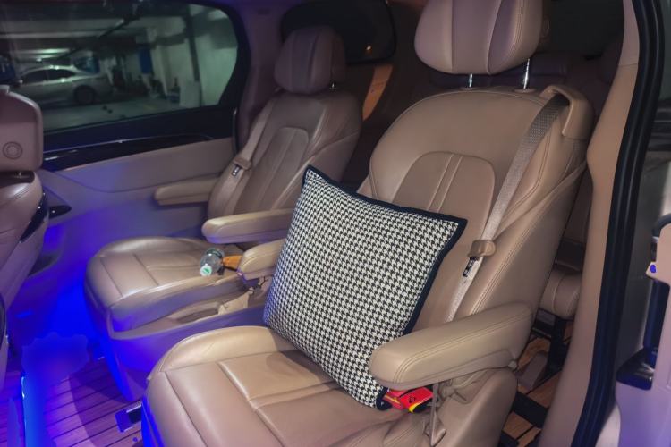 Used Buick GL8 2017 ES 28T Flagship Model China V Standard Left Rear Seat
