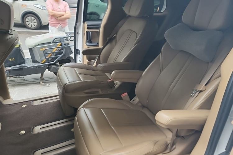 Used Buick GL8 2017 ES 28T Flagship Model China V Standard Left Rear Seat