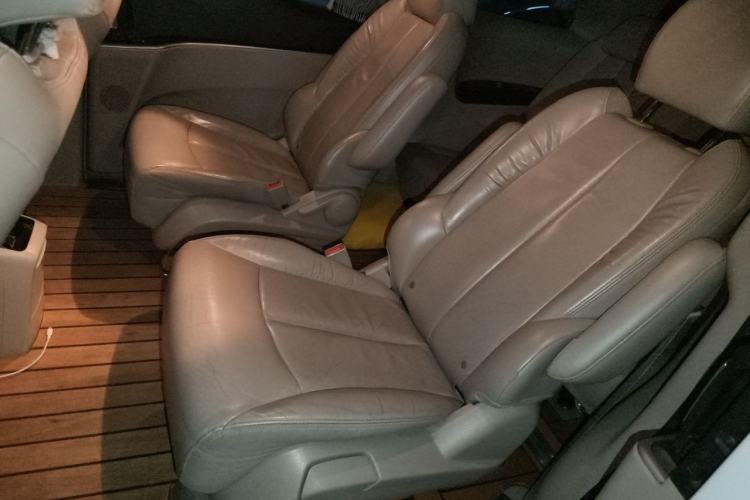 Used Buick GL8 2017 25S Luxury Version China V Standard Left Rear Seat