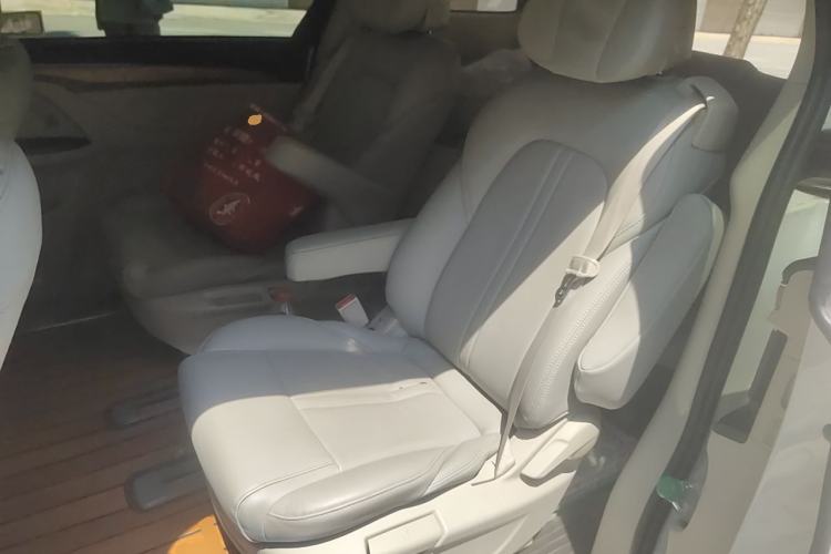 Used Buick GL8 2017 ES 28T Comfort Model China V Standard Left Rear Seat