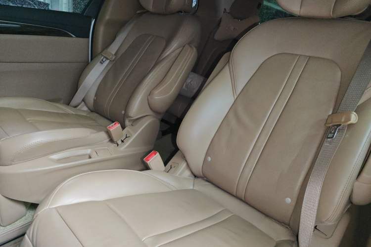 Used Buick GL8 2017 ES 28T Flagship Model China V Standard Left Rear Seat