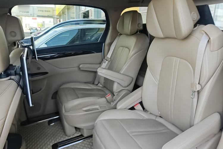 Used Buick GL8 2017 ES 28T Flagship Model China V Standard Left Rear Seat