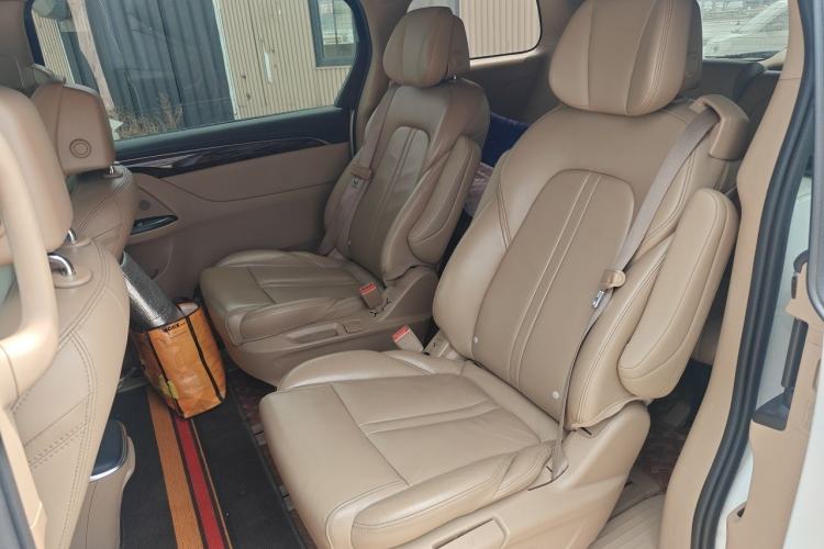 Used Buick GL8 2017 ES 28T Premium Version China V Standard Left Rear Seat