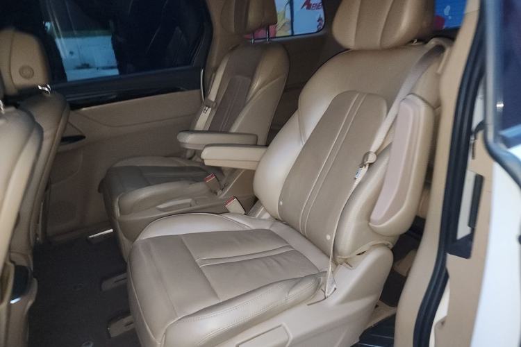 Used Buick GL8 2017 ES 28T Luxury Model China V Standard Left Rear Seat