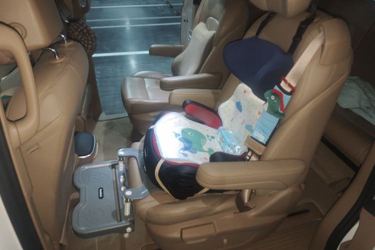 Used Buick GL8 2017 ES 28T Premium Version China V Standard Left Rear Seat